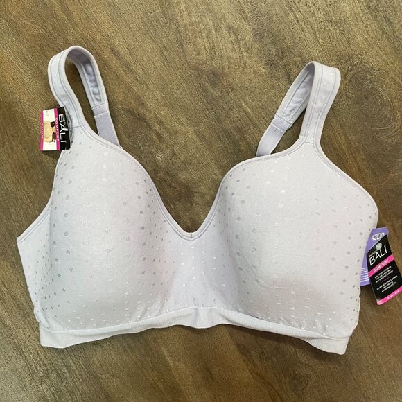 BALI Comfort Wireless Bra Size 42DD Plus Size NWT - Picture 1 of 7